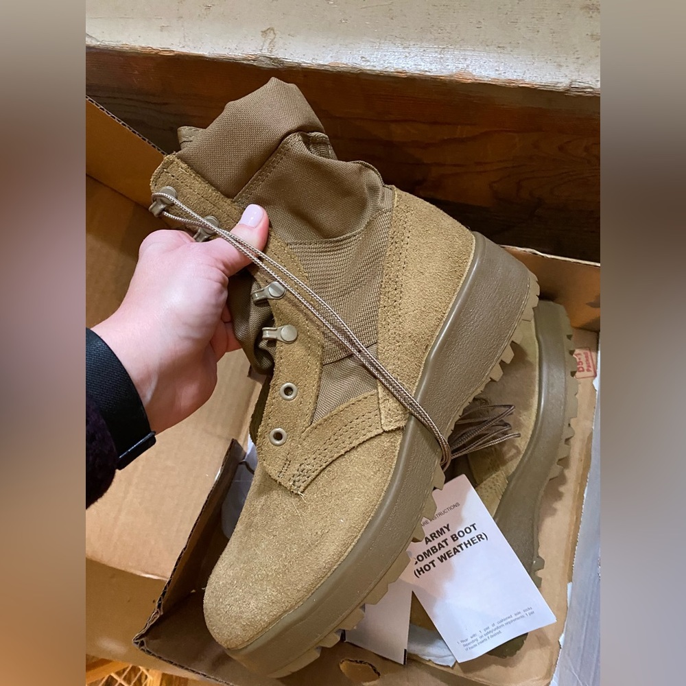Nwt tags and box Rocky hot weather combat boots